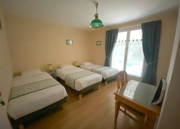 Nocleg ze śniadaniem La Cachette D Oona, D Hotes Au Calme