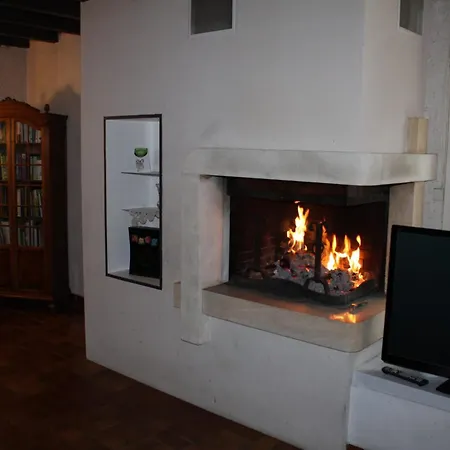 La Cachette D Oona, D Hotes Au Calme سان جان دي مونت