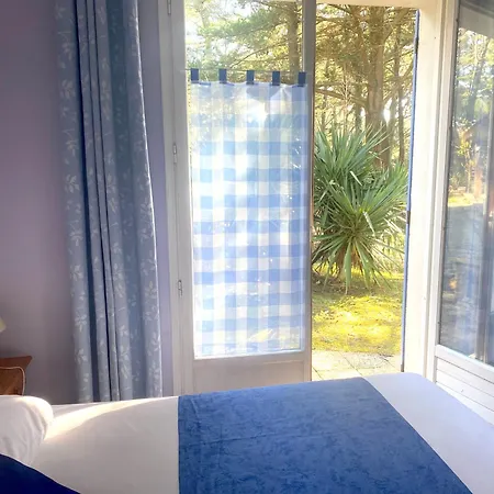 La Cachette D Oona, D Hotes Au Calme 3* سان جان دي مونت