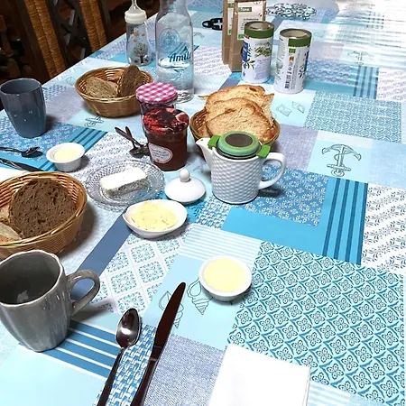 فندق مبيت وإفطار La Cachette D Oona, D Hotes Au Calme سان جان دي مونت